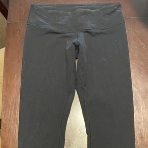 Lululemon Cropped Leggings Size 8 20"